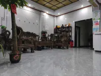 Miluo Huasheng Hotel