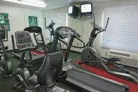 Best Western Plus Newport Mesa Inn - Gym