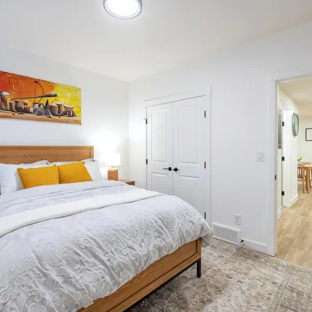 Luxe Suite | Beautyrest Beds | Heated Bath Floor