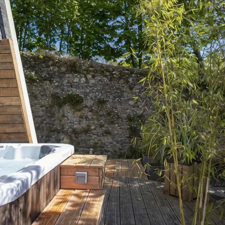 Gîte Cosy et Calme, Avec spa et Jardin, au Cœur de Morlaix