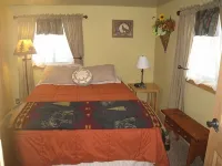 Cozy Cabin Just Minutes from Yellowstone. Book Now for Your Summer Stay!
