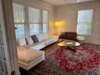 Eclectic & Unique Historic Home Hotele w: Floyd County