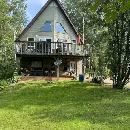 A-Frame Retreat in Stunning Rossport