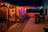Quiet Getaway with pool and full of amenity backyard!