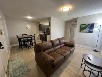 Modern 1BR Peaceful Stay - 3성급