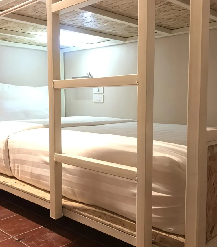 Bunk Bed in Male Dormitory Room 12 persons
