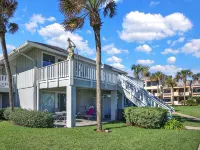 Oceanfront, Stunning, Renovated, Guests Love it! Hotels in Sawgrass