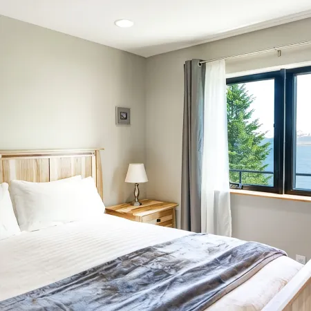 Beachfront property! 2 Bed/2 Bath and no added cleaning fees