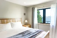 Beachfront property!  2 Bed/2 Bath and no added cleaning fees