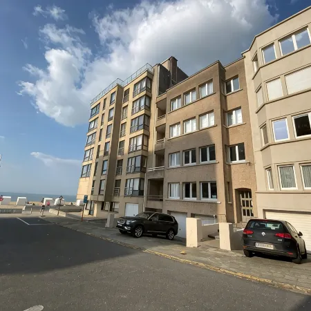 Sea view apartment