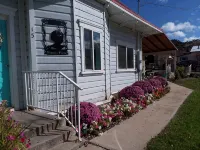 Bryce/Zion Cottage, 3 Bedroom, King Beds, Fiber INTERNET 1 GIG, Free Parking
