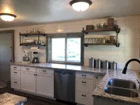Charming farmhouse property on 20 acres of land, comfortably sleeps 13