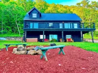 Black Bear A-Frame Waterfront Log Cabin with Hot Tub Jacuzzi