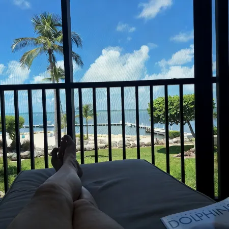 Gorgeous gem with breathtaking Sunsets & open water views at Rock Harbor Club