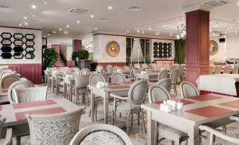 Suleiman Palace Hotel