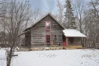 Fraser Fir Rustic Cabin near Lake w/ Sunset Views - Boutique