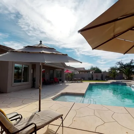 Entire home in Goodyear, Arizona8 guests4 bedrooms2.5 baths, Mega Pool/Spa/View