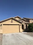 Experience Casa Grande charm in our spacious 4-bedroom retreat - 홈스테이