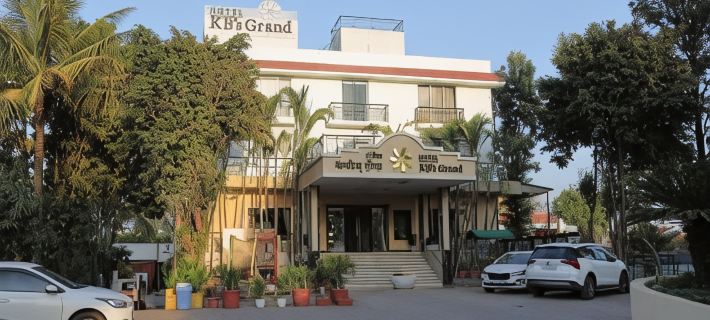 KB's Grand Các khách sạn ở Shirdi