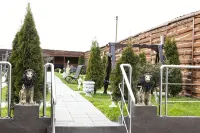M2 Hotel - Разрешено размещения с домашними животными