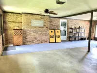 Spacious Mountain Retreat – Sleeps 12 – Pool, Hot Tub, Peaceful & Beautiful!