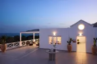 Golden Milos Beach House by Domotel - Quầy bar