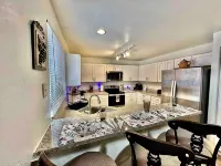 4Bd Oasis w/Pool/Pool Table - 3-Star