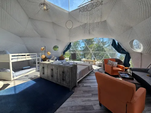 2-Acre Dome + Tiny House Cabin on Ocean - Hytter