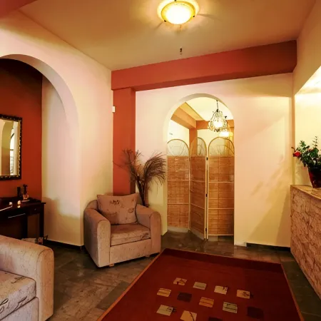 Hotel Milton Hotels in Roda