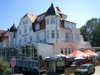 Hotel Stolteraa - WARO Grundstücksgesellschaft mbH - Strand