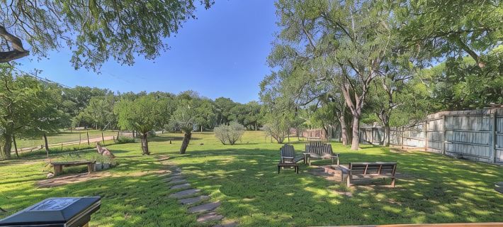 Gettin' Guada Loopy with Hot Tub & Riverfront Hotels in Guadalupe County