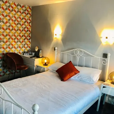 Hardwick Arms Hotel