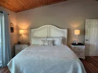Cozy Lake Wedowee Home with Private Dock, 2 slips and 100 ft of lake frontage - 4-Star