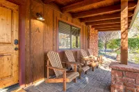 Number ONE property in Sedona! Walking distance to all Uptown Sedona amenities. - 4 tähden