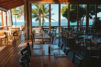 Freedom Shores Resort Airlie Beach - breakfast