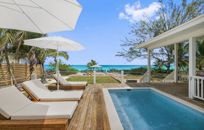 Seahaus • Newly Renovated Luxury Beachfront Home •