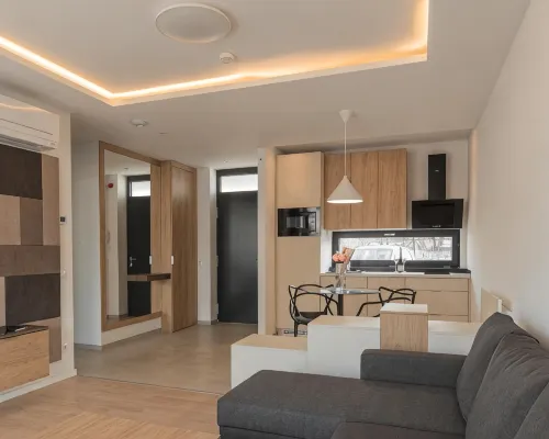 H55 - Apartments