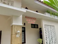 Prime House Muntilan Hotel di Muntilan