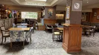 The Grey Horse - parking