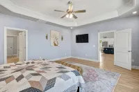 Paradise Waterfront Retreat – 5  | Elevator | Dock + Decks, Boat Access