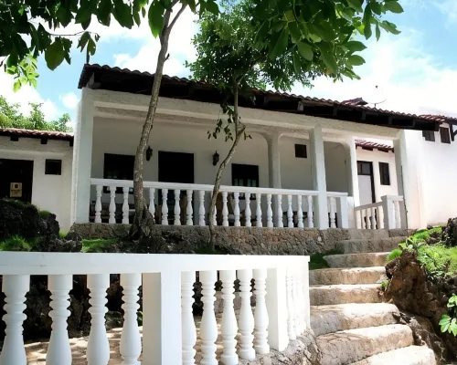 Casa Amihan Hotels in Anda