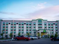Wingate by Wyndham Calgary Airport Hotels near Saddletown C Train