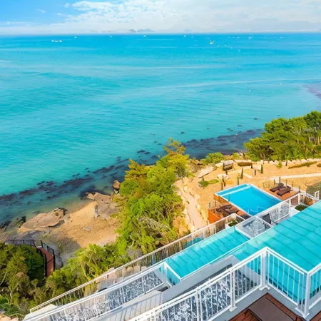 Yeosu Marine Terrace Poolvilla