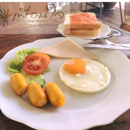 Pueanjai Resort and Restaurant
