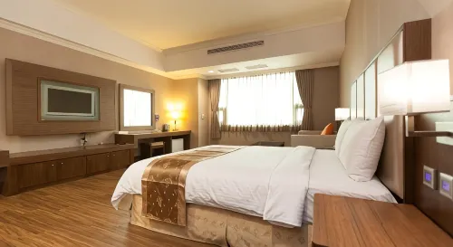 Hub Hotel Chiayi - Posadas