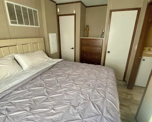House on Lake Greeson Hotels in Pike County