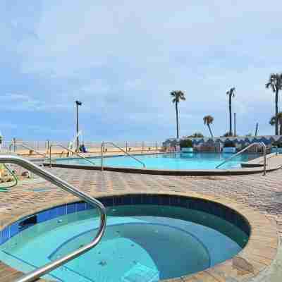 Sandy Toes!  A bright and vibrant studio condo in Daytona Beach FL Unit 418! Fitness & Recreational Facilities