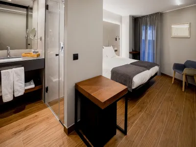 Les Closes Hotels in 