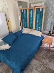 花卉與菜園環繞的私人上層露台公寓，寵物友好 - 民宿