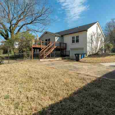 Spacious 4-bedroom house with WiFi, AC in welcoming Winston-Salem, Ardmore Hotel Exterior